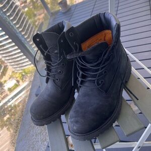 TIMBERLAND - Black Boots - Size 8M